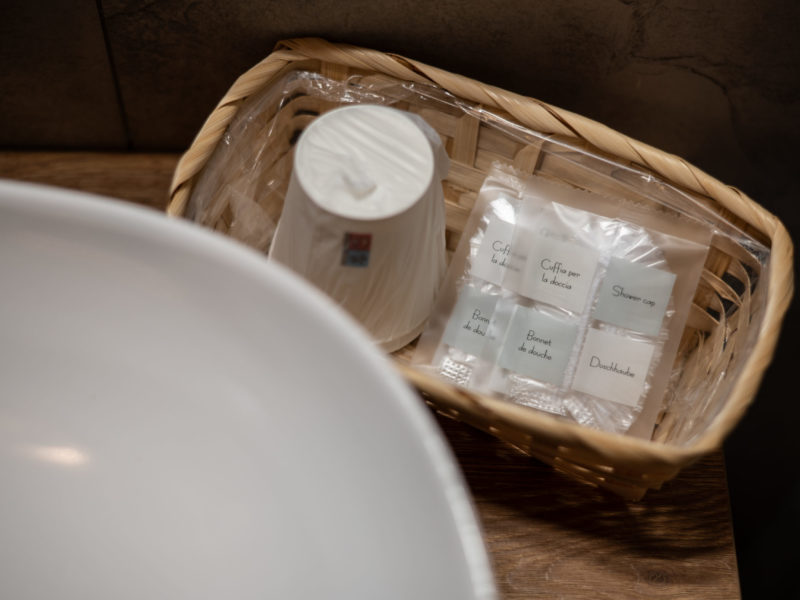 dettagli camere agriturismo Biologico Casale degli Orti Pitigliano (8)